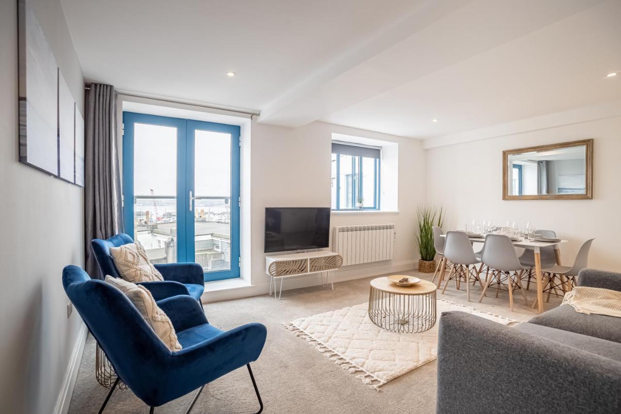 Elegant Fresh Spacious Two Bed Apartment - Juliet Balcony - Sea, Marina, Harbour Views, English Riviera Clock Tower Торки Екстериор снимка